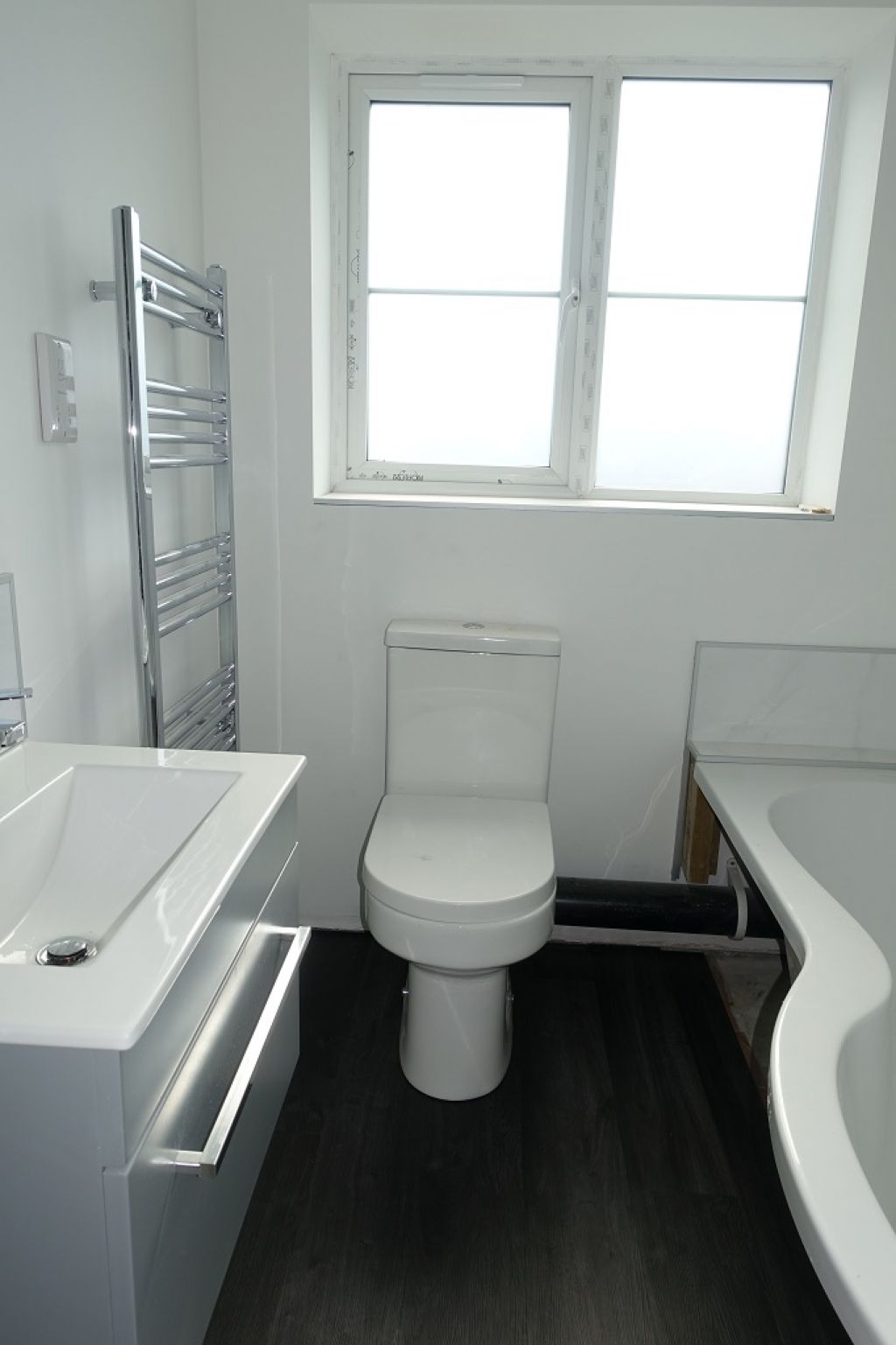 1st Floor Bathroom